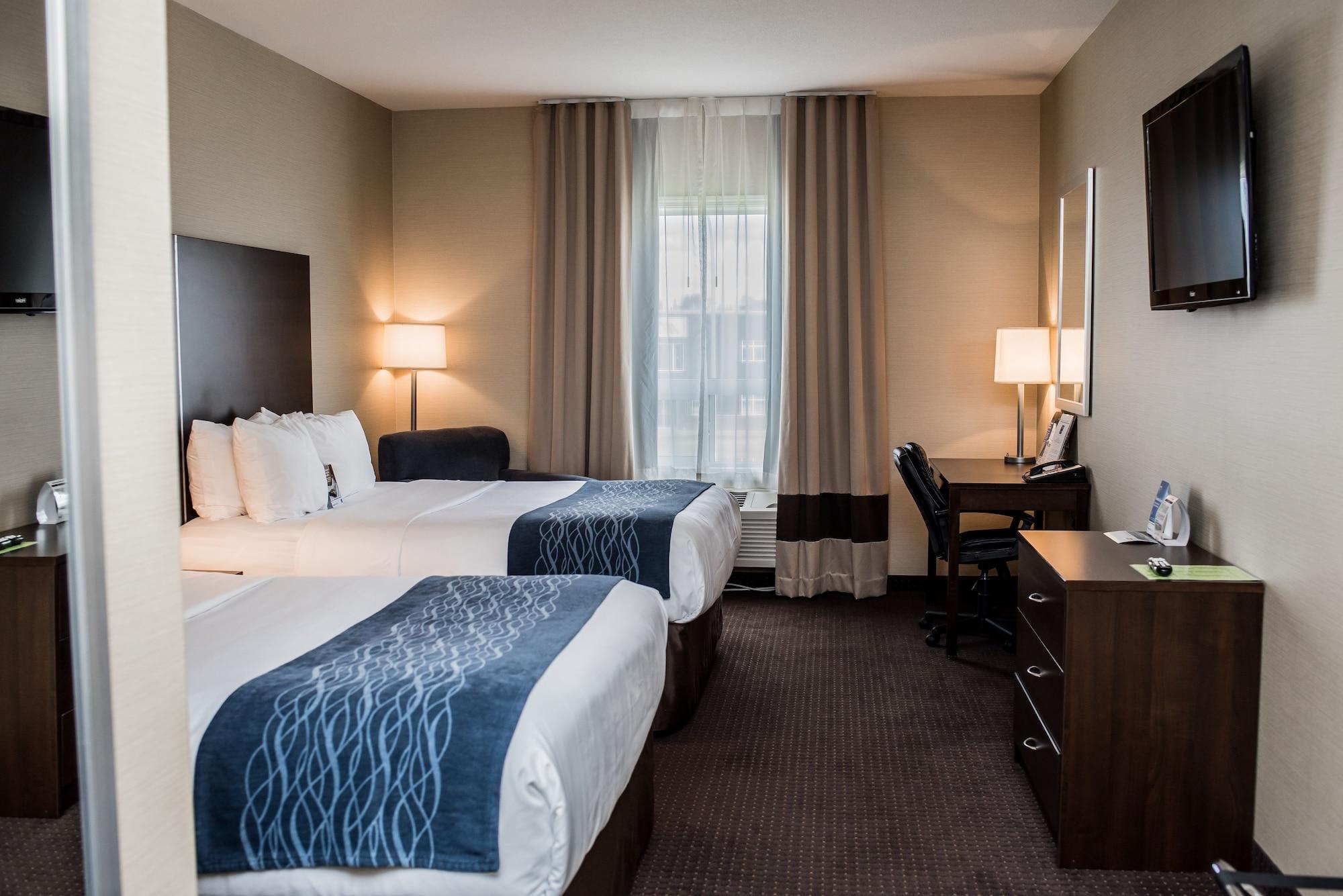 Comfort Inn & Suites Fox Creek Екстериор снимка