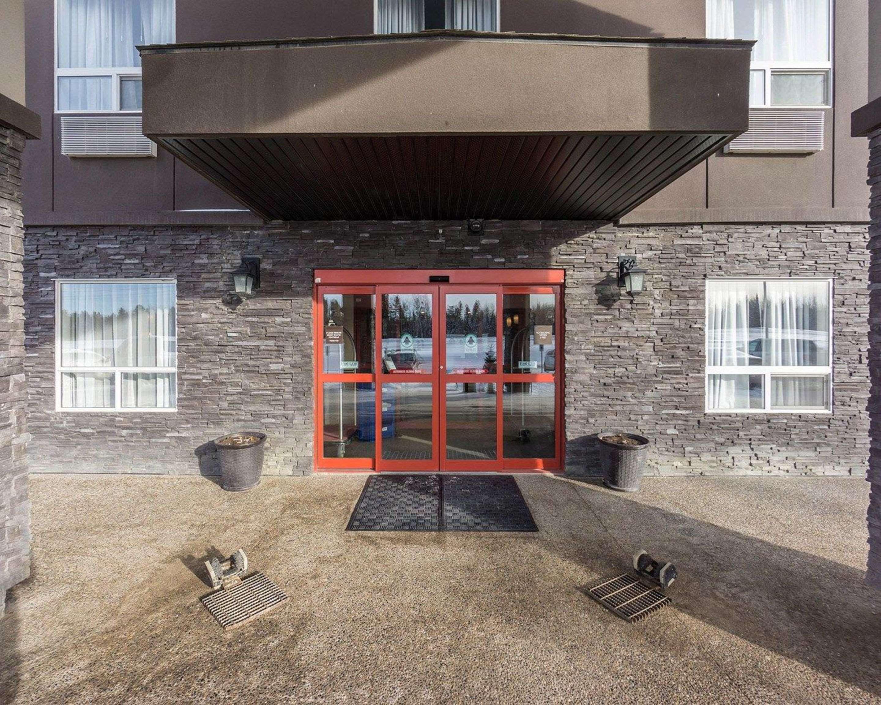 Comfort Inn & Suites Fox Creek Екстериор снимка