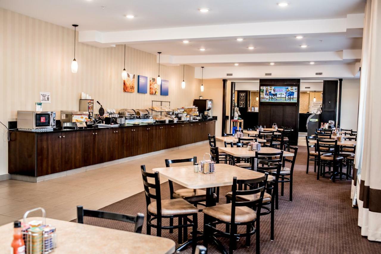 Comfort Inn & Suites Fox Creek Екстериор снимка